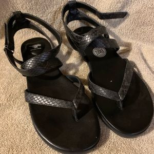 Rocket Dog Kesha Sandal-Size 6.5